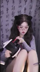 ASMR #呆呆娜不呆 腿的摩擦的芦荟胶-boKE